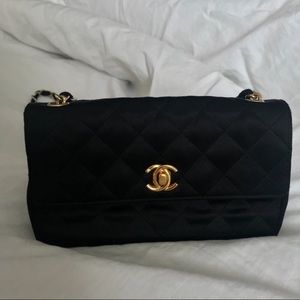 Chanel bag additional photos